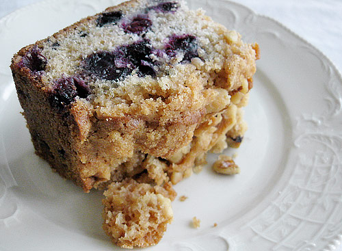 blueberry-crumb-cake