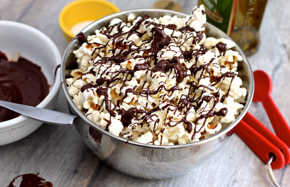 chocolate-popcorn-main
